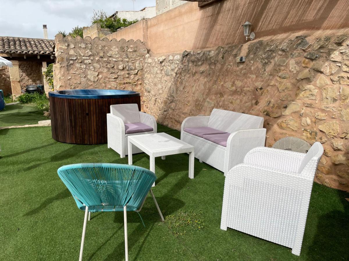 Vila Ca Sa Padrina Vilafranca De Bonany Exteriér fotografie